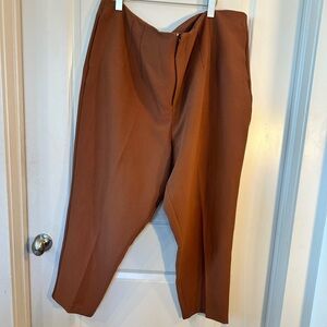ELOQUII Brown Solid Twill Slim High Pin Tuck Flat Front Straight Leg Pants, 24